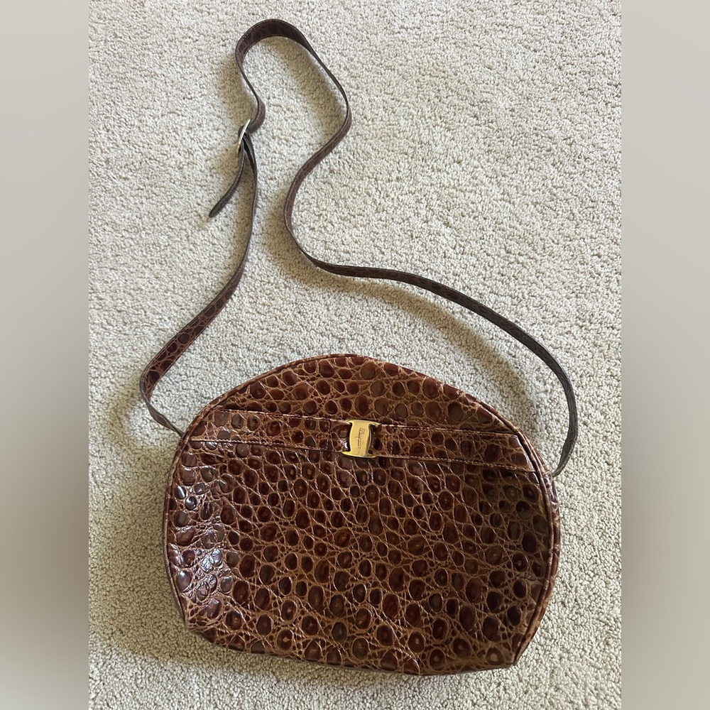 Vintage Salvatore Ferragamo Brown Leather Crocodile Print Womens Handbag